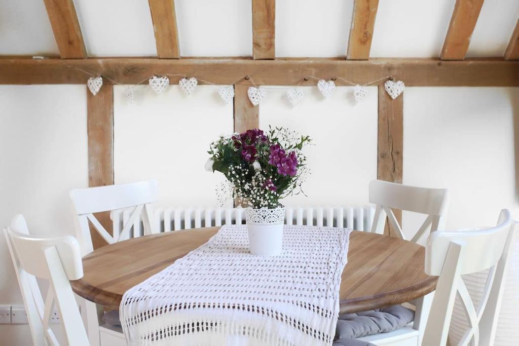 Acorn Barn * Crediton